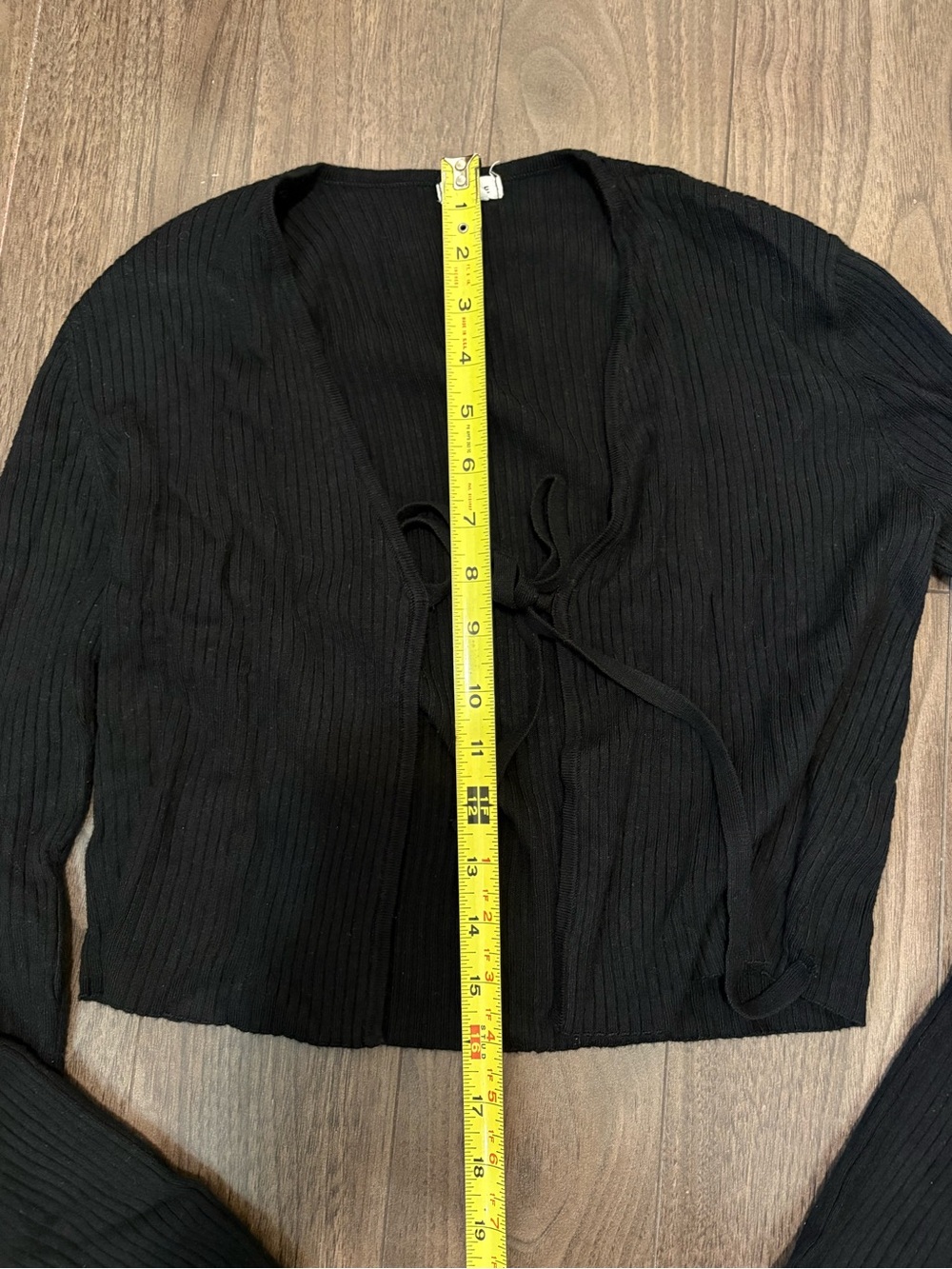 Black Ribbed Tie-Front Long Sleeve Top - Picture 4 of 6
